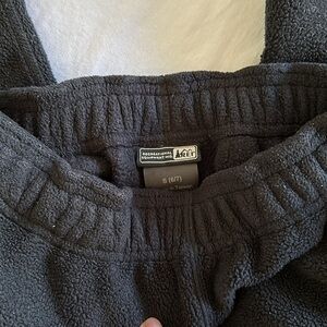 REI thick flannel pants black small 6/7